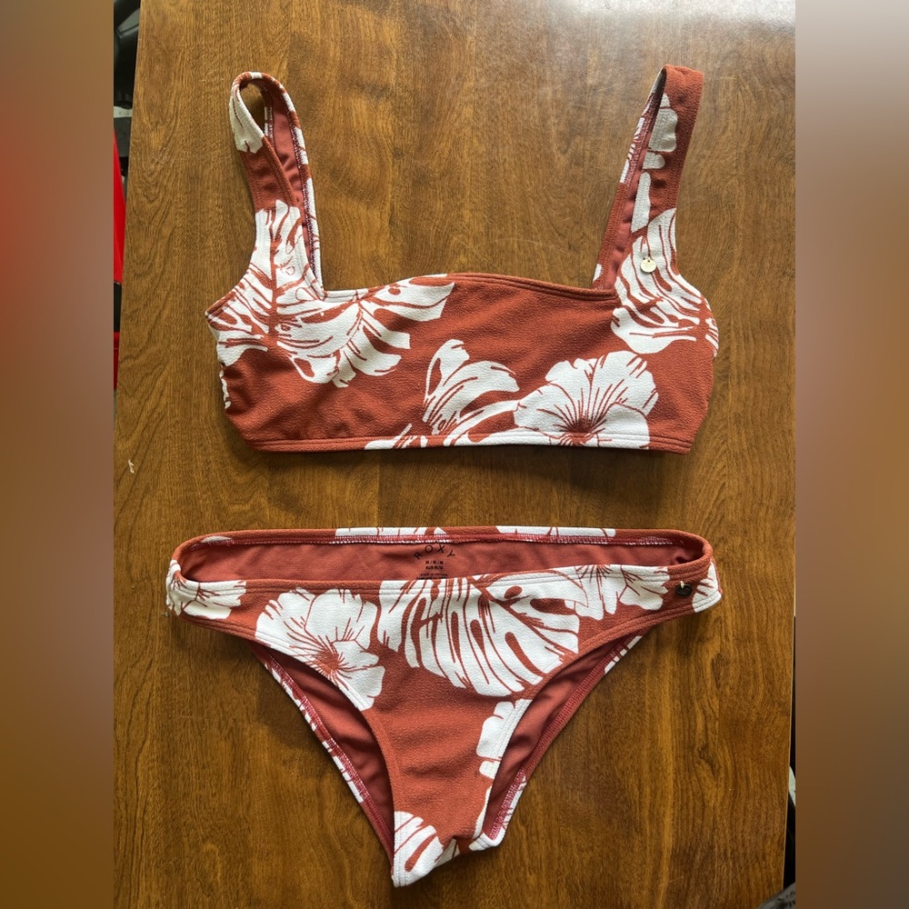 Roxy Bikini S and M